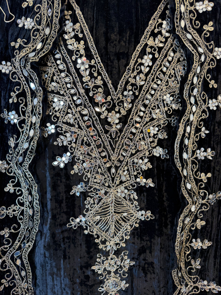 Zareen – Black Crushed Velvet Mirror Work Suit