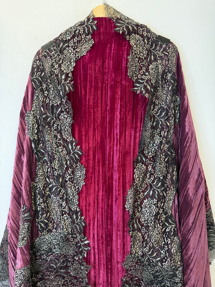 Abeera – Crushed Velvet Lace Suit