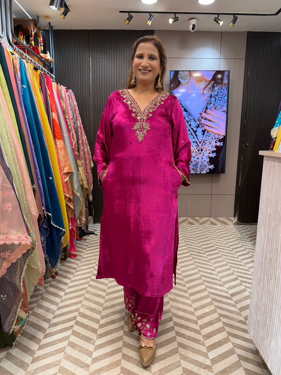 Zahveen – Velvet Dabka &amp; Cutdana Work Set