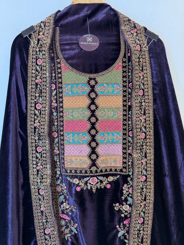 Mahel – Silk Velvet Threadwork Suit
