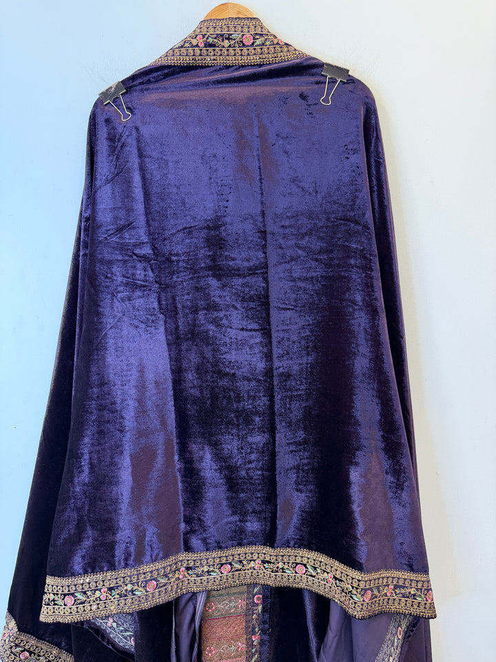 Mahel – Silk Velvet Threadwork Suit