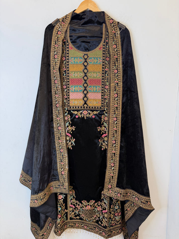 Mahel – Silk Velvet Threadwork Suit