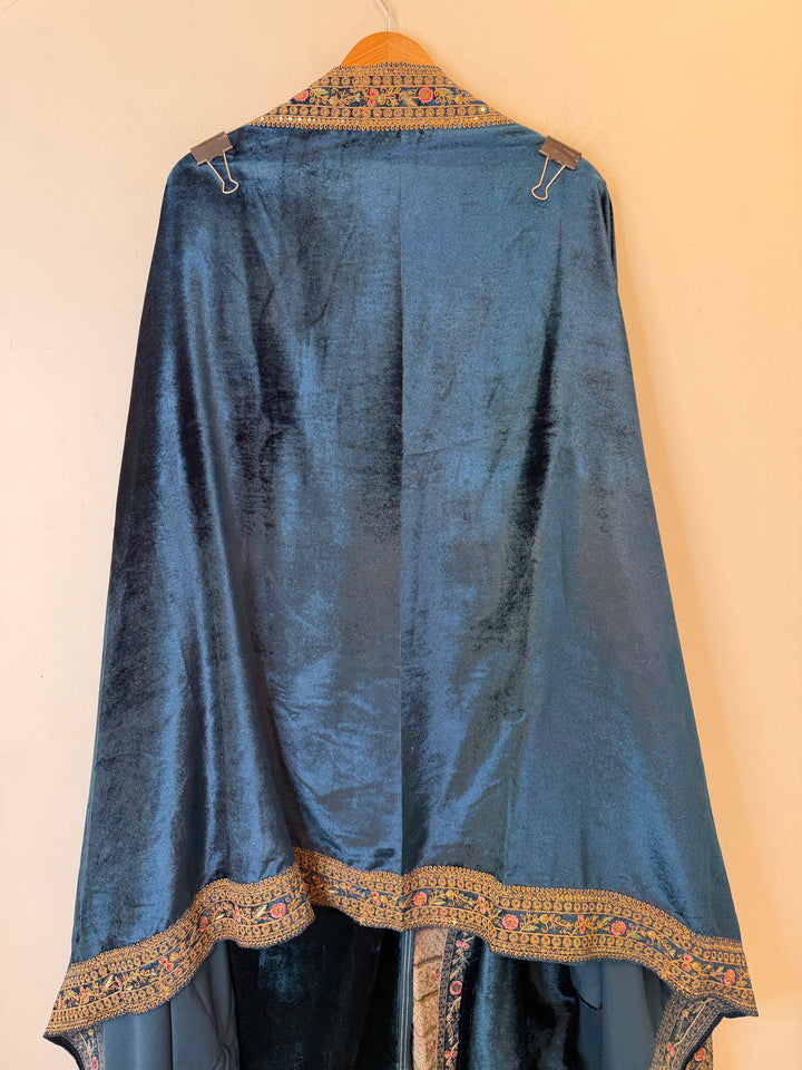 Mahel – Silk Velvet Threadwork Suit