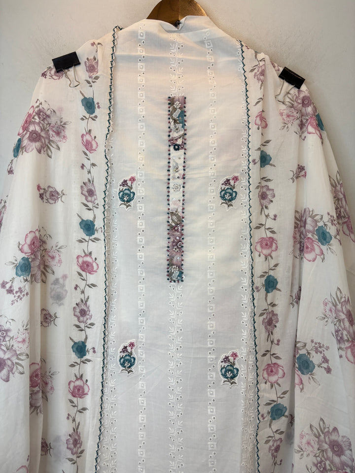 Lavender Mul Cotton Chikankari Unstitched Suit Set with Appliqué &amp; 3D Floral Work