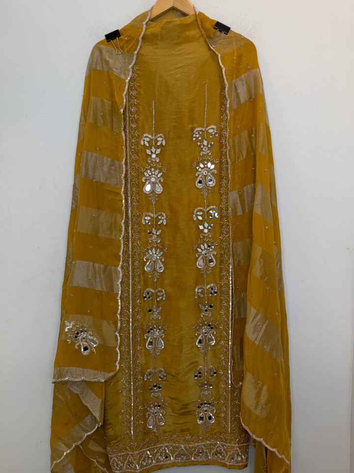 Zahira – Tissue Handworked Suit