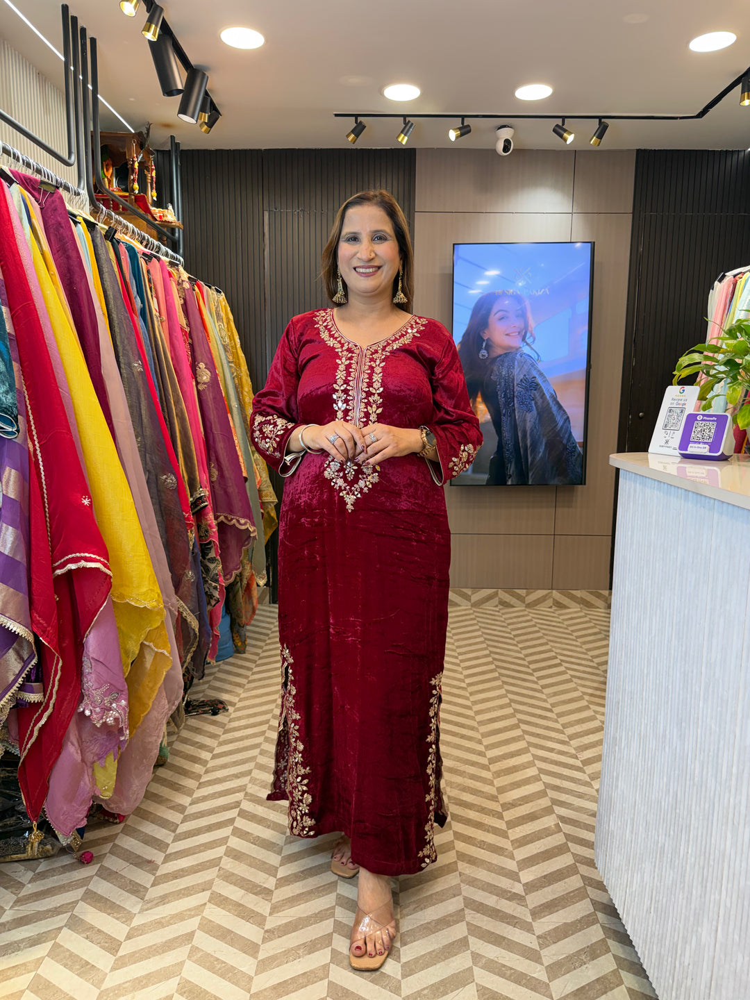 Selvyn – Velvet Mirror Work Dress