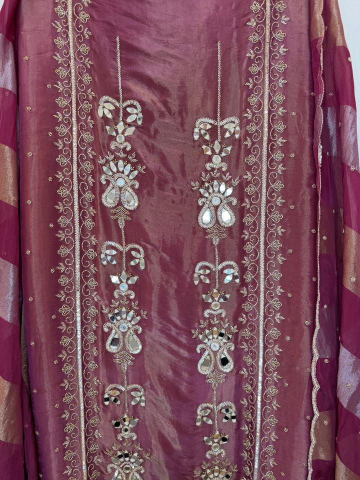 Zahira – Tissue Handworked Suit