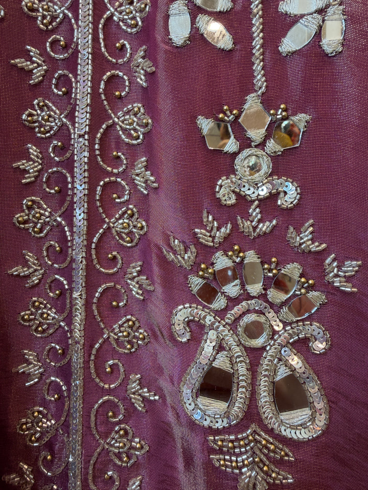 Zahira – Tissue Handworked Suit