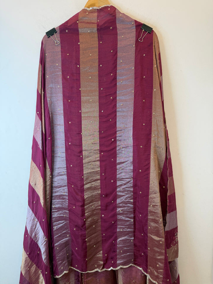 Zahira – Tissue Handworked Suit