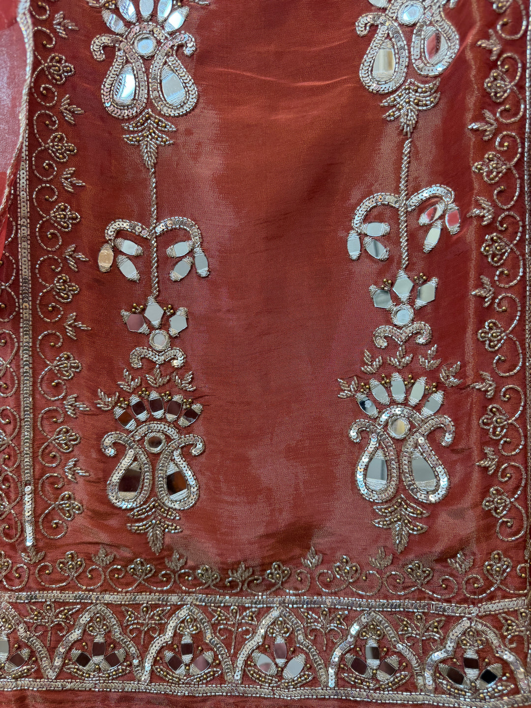 Zahira – Tissue Handworked Suit