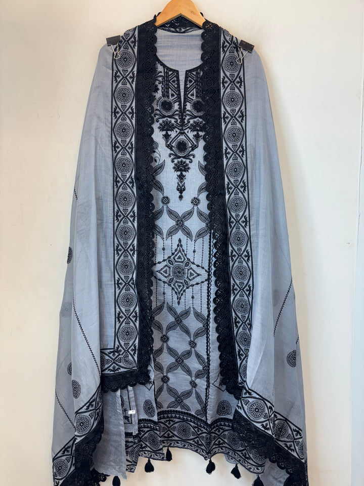 Blue Mul Cotton A-Line Embroidered Suit Set with Bead &amp; Tassel Detailing