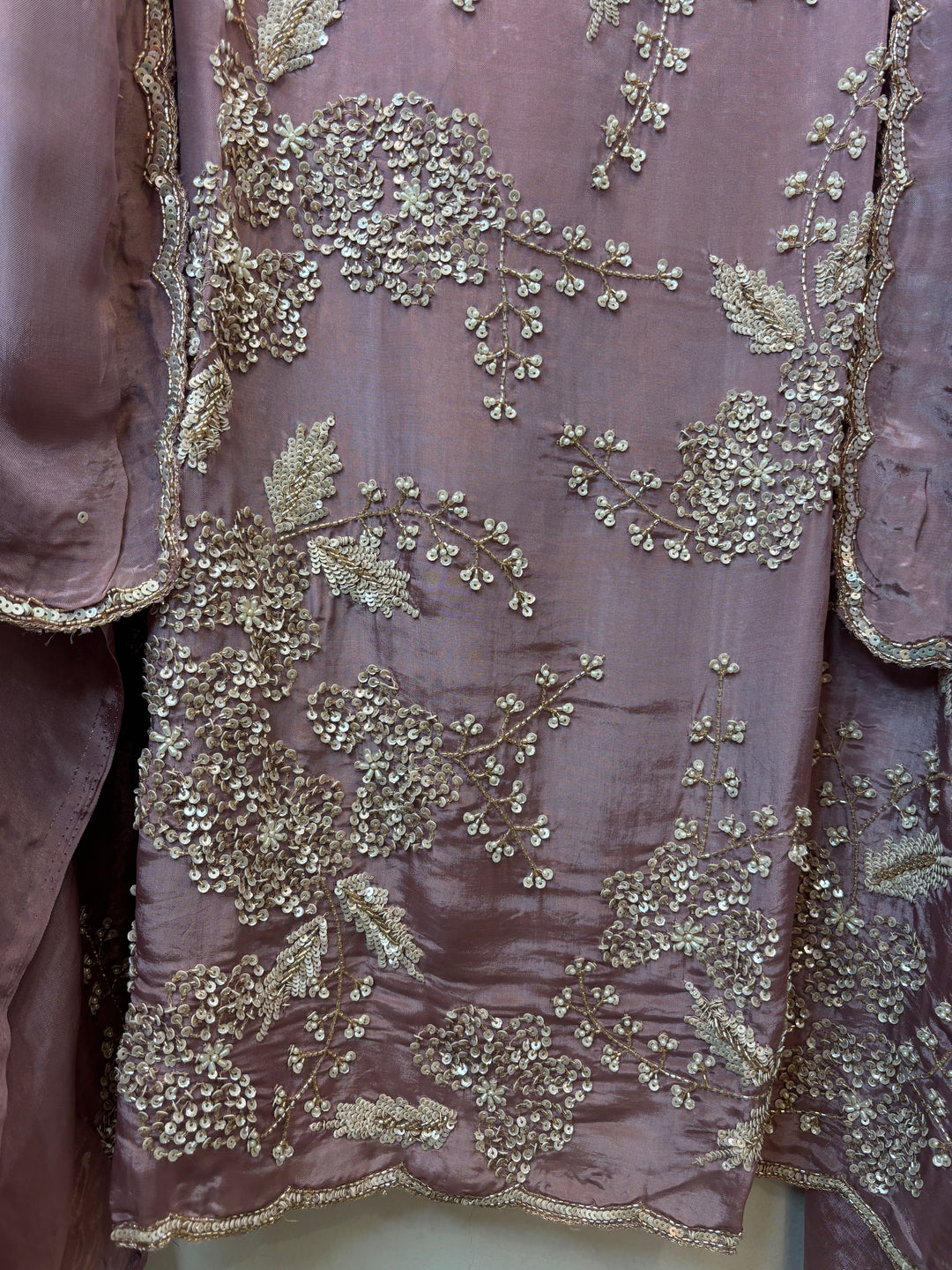 Pink Organza Handworked Suit Set with Cutdana &amp; Sequin Detailing