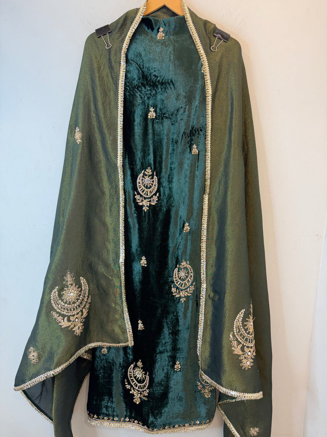Mahveen – Velvet Pearl &amp; Dabka Suit