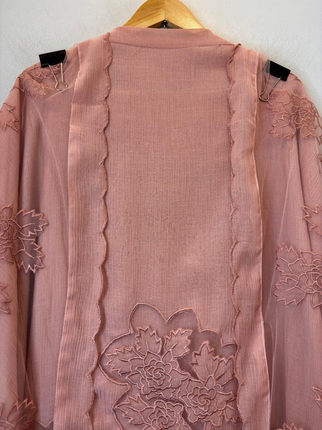 Peach Crush Mul Appliqué Suit Set with Cutwork Detailing