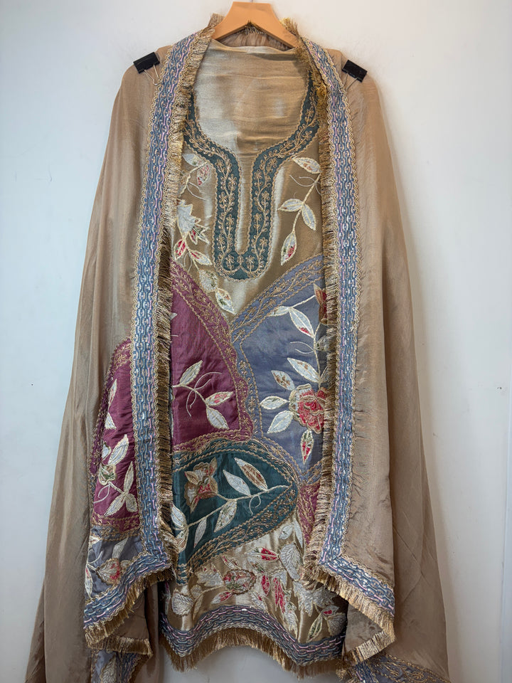 Tissue Appliqué Suit Set with Zari Dori Work