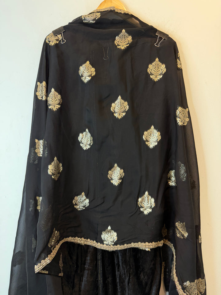 Aneza – Velvet &amp; Banarasi Organza Suit