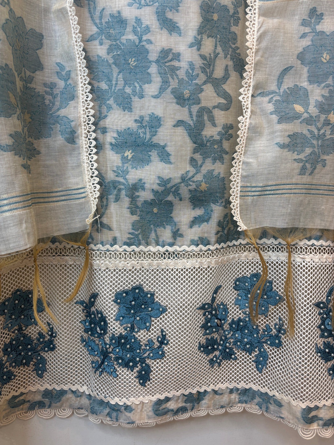 Blue Jamdhani Woven Suit Set with Appliqué &amp; Lace Detailing