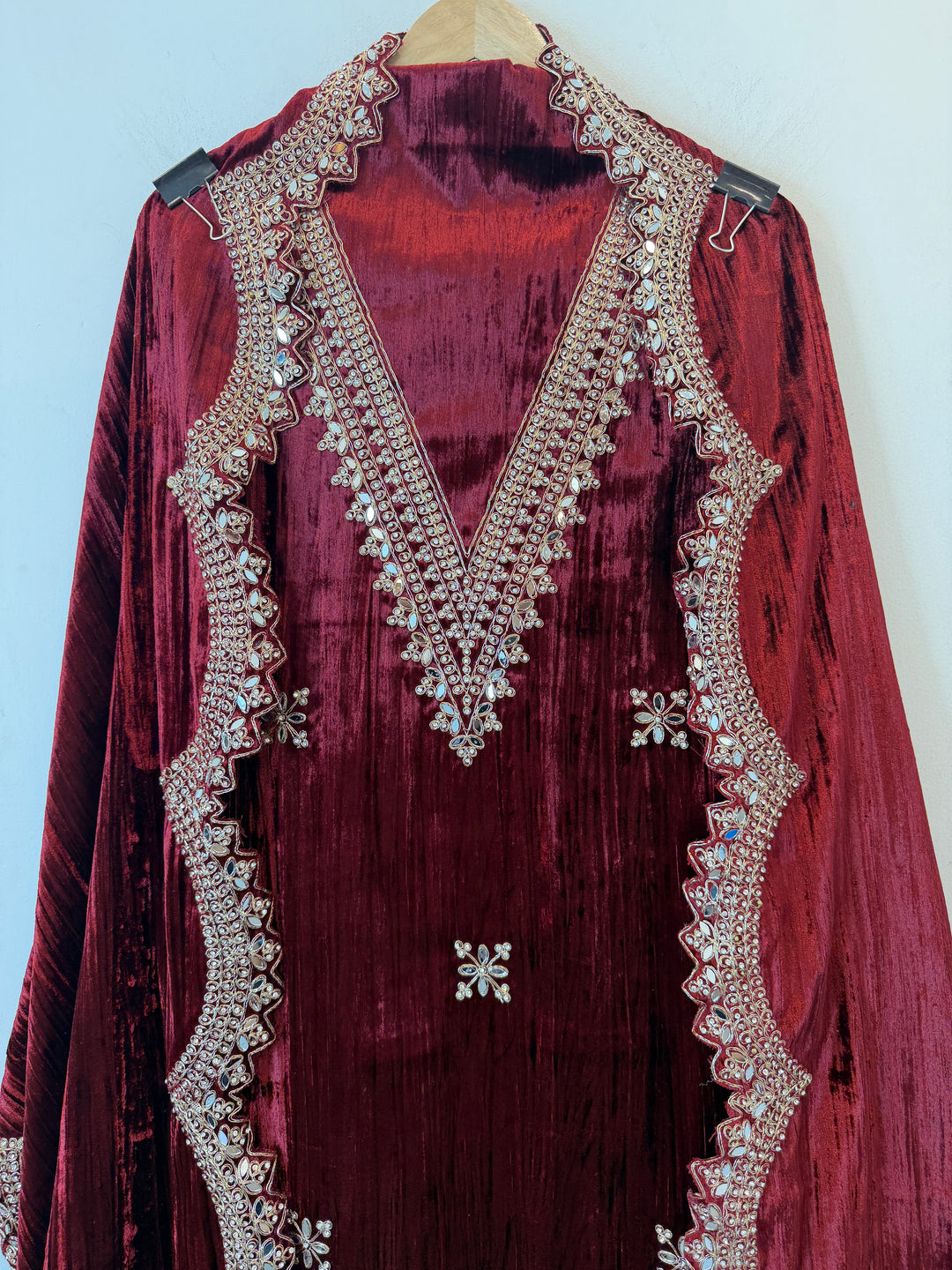 Zerina – Crushed Velvet Mirror Work Suit