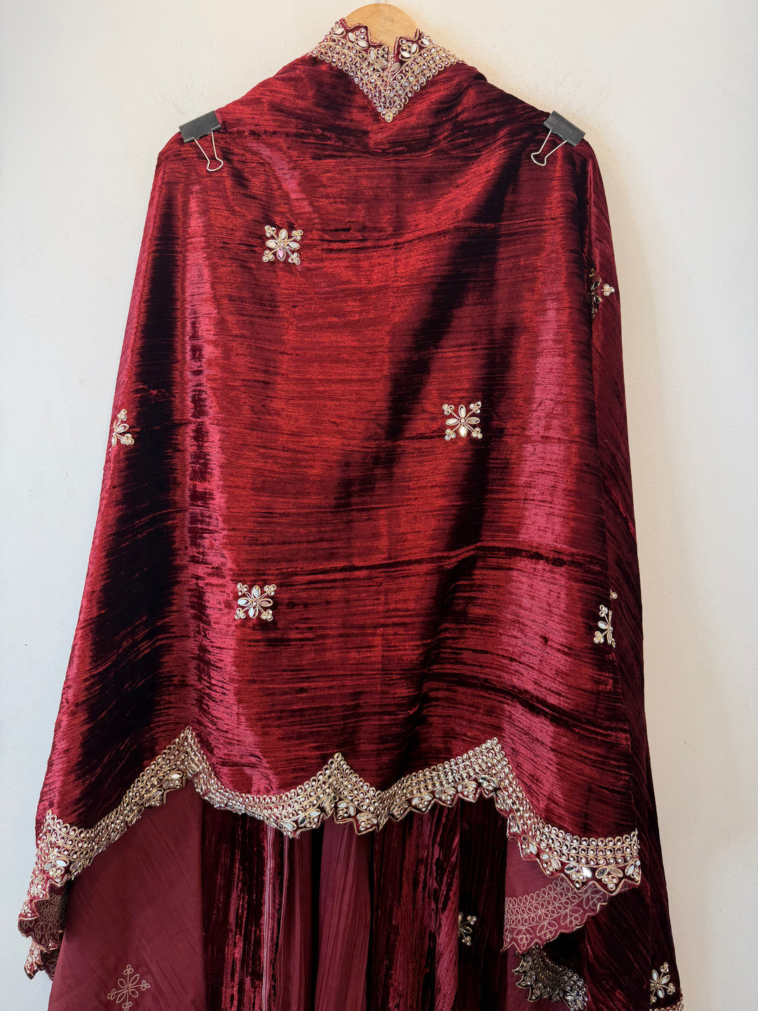 Zerina – Crushed Velvet Mirror Work Suit