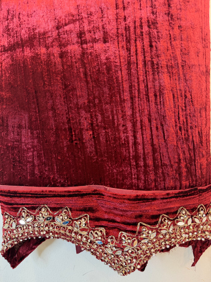 Zerina – Crushed Velvet Mirror Work Suit
