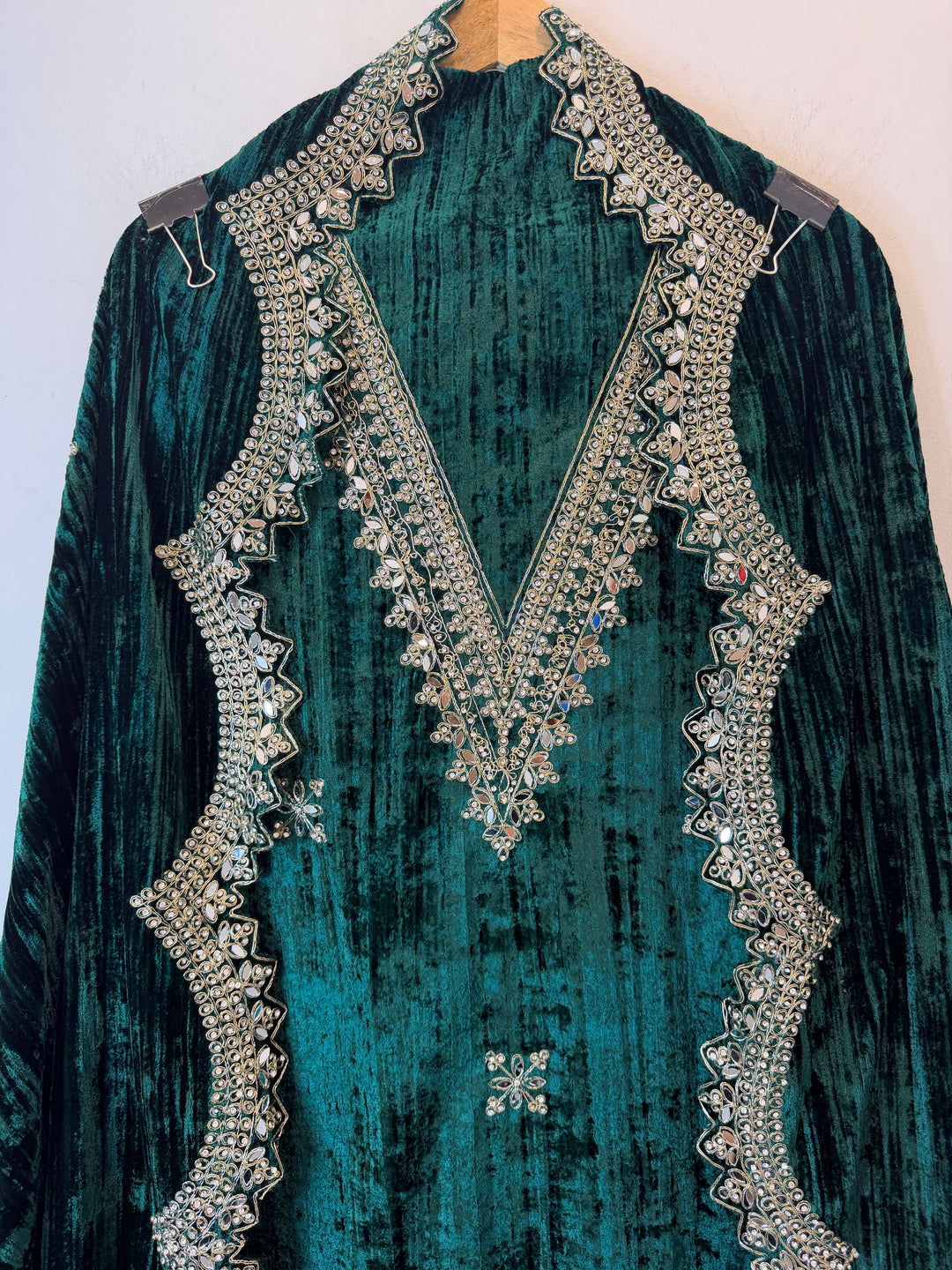 Zerina – Crushed Velvet Mirror Work Suit