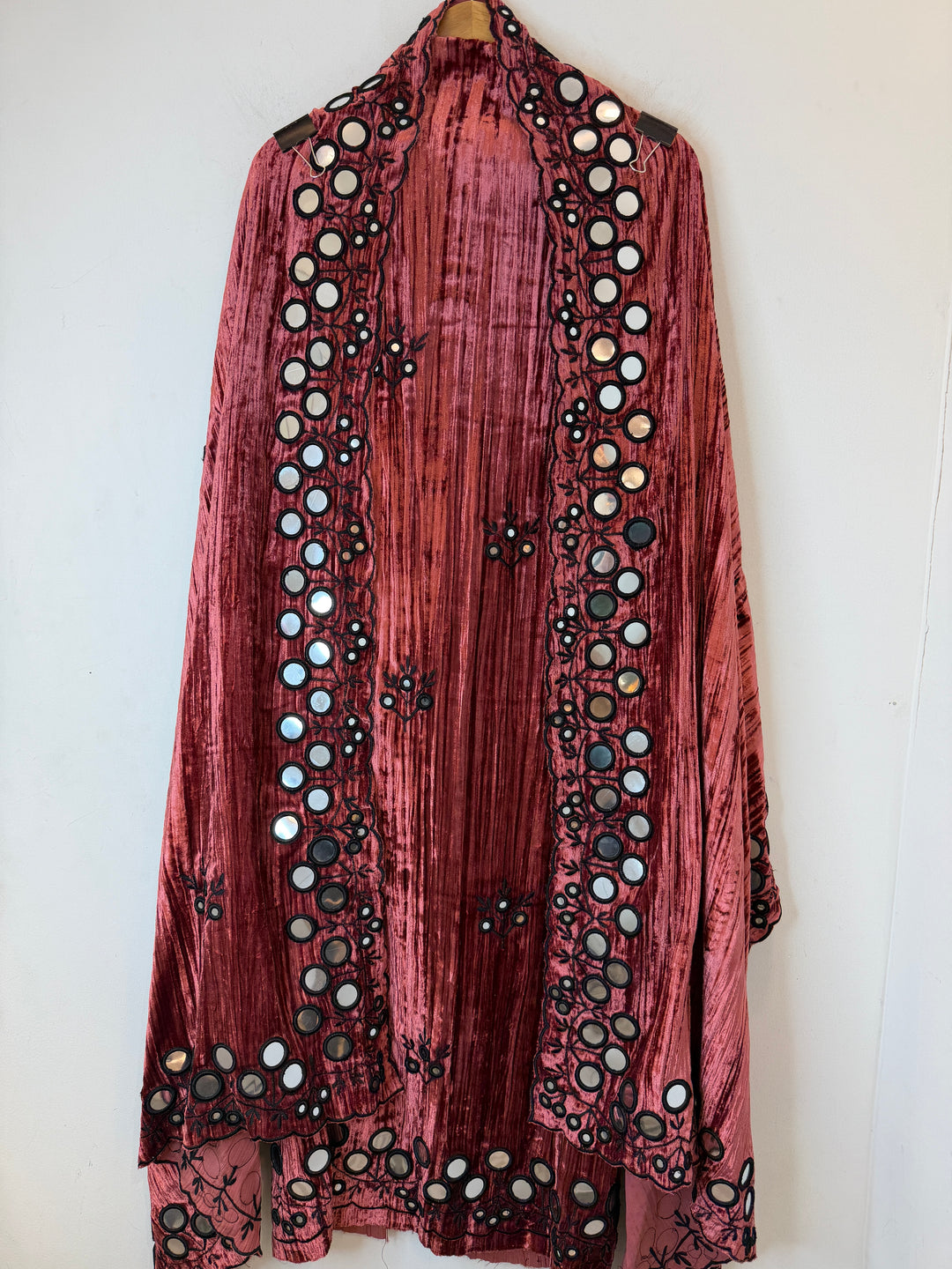 Elvaya – Crushed Velvet Foil Mirror Suit