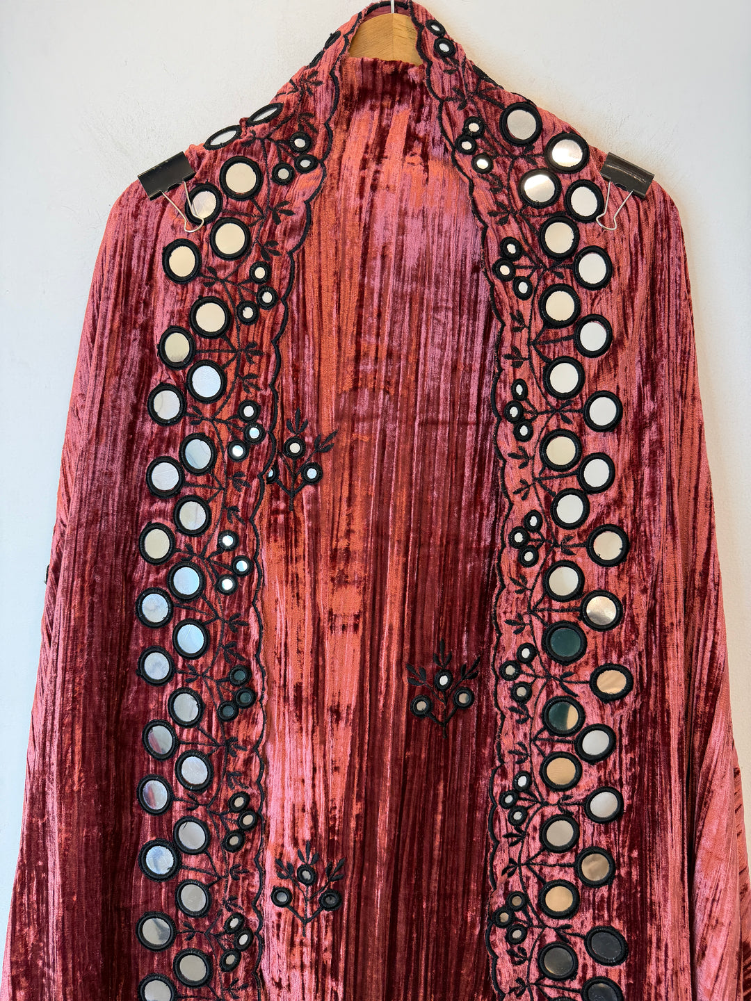 Elvaya – Crushed Velvet Foil Mirror Suit