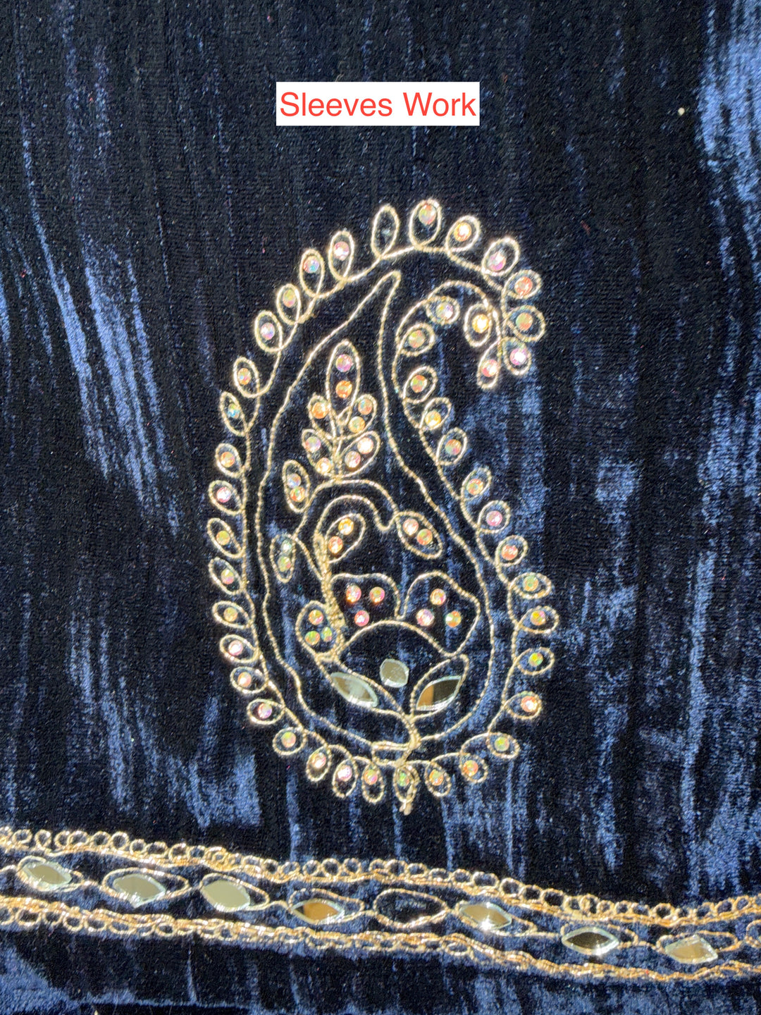 Maizah – Crushed Velvet Ambi Mirror Suit