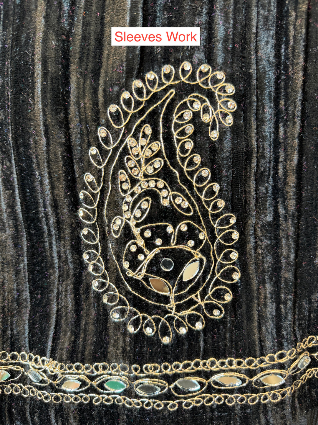Maizah – Crushed Velvet Ambi Mirror Suit
