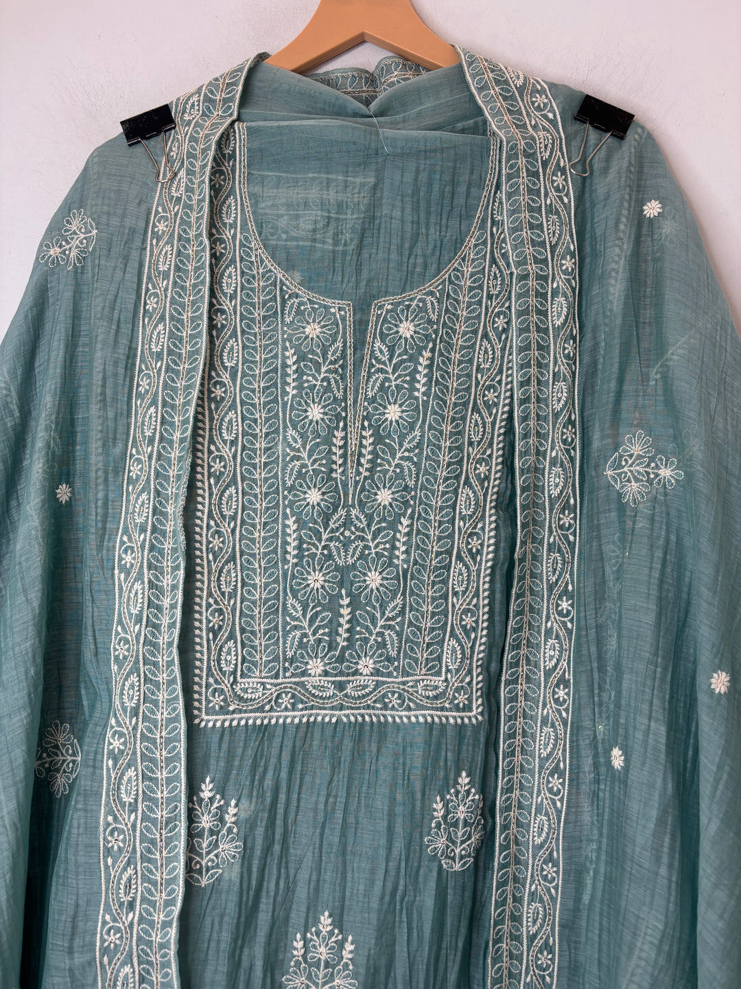 Sea Green Mul Cotton Embroidered Suit Set with Thread Work
