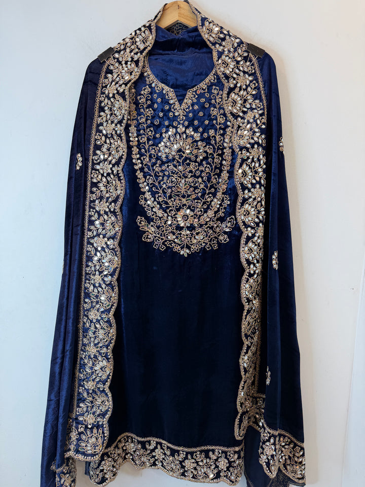 Zayana – Velvet Dori Mirror Work Suit
