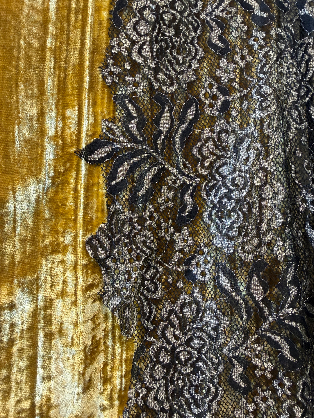 Eshara – Velvet &amp; Chantilly Lace Suit