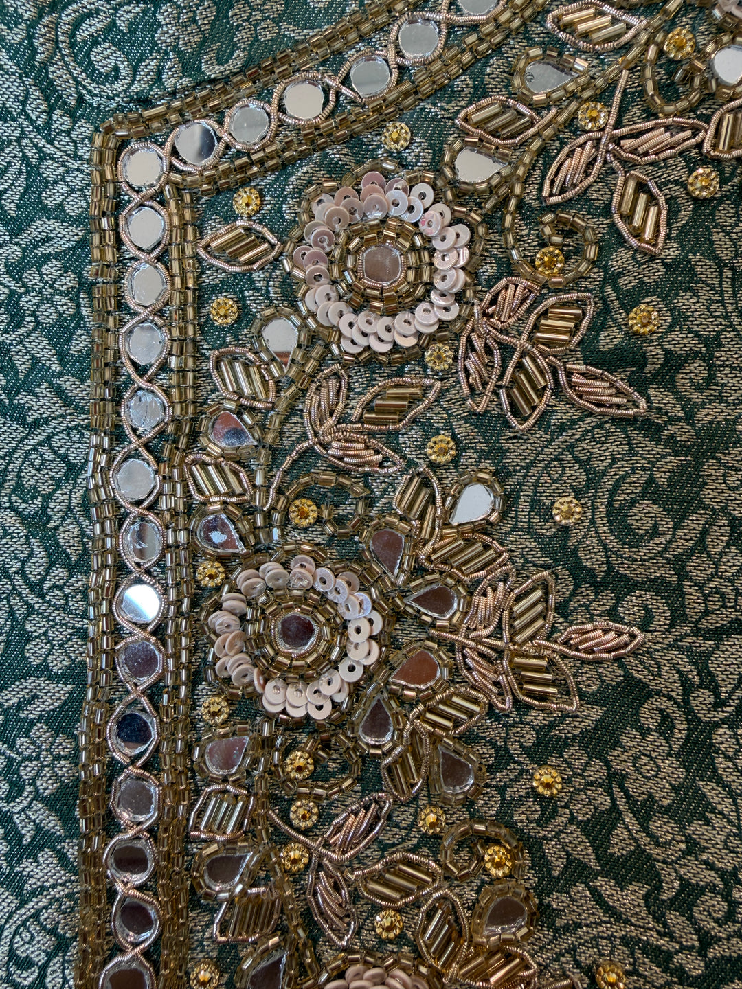 Zehana – Tissue Brocade Handwork Suit