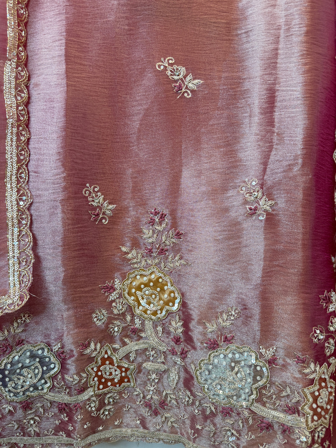 Nayela – Tissue Dabka Handwork Suit