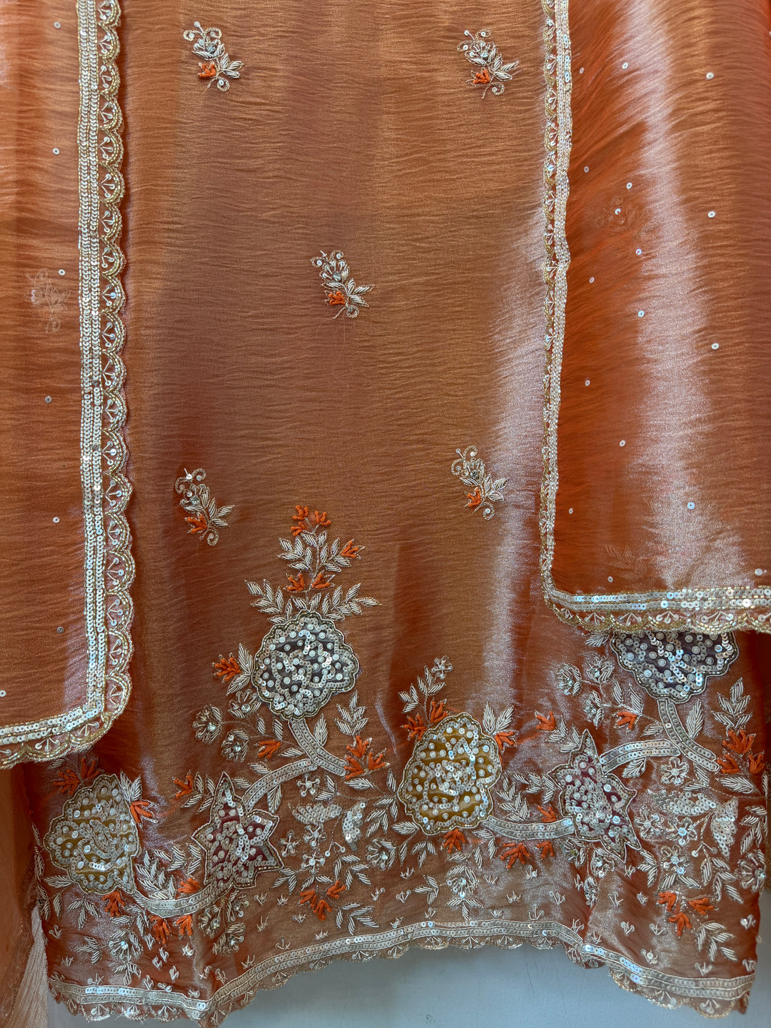 Nayela – Tissue Dabka Handwork Suit