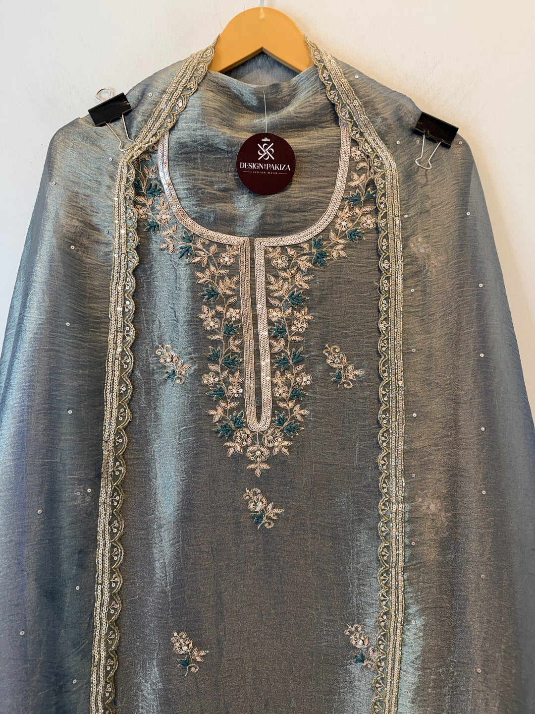 Nayela – Tissue Dabka Handwork Suit