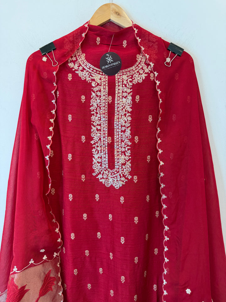 Amaina – Raw Silk Dori Work Suit