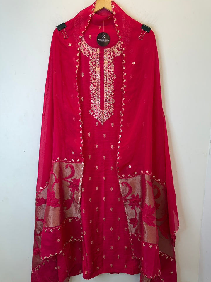 Amaina – Raw Silk Dori Work Suit