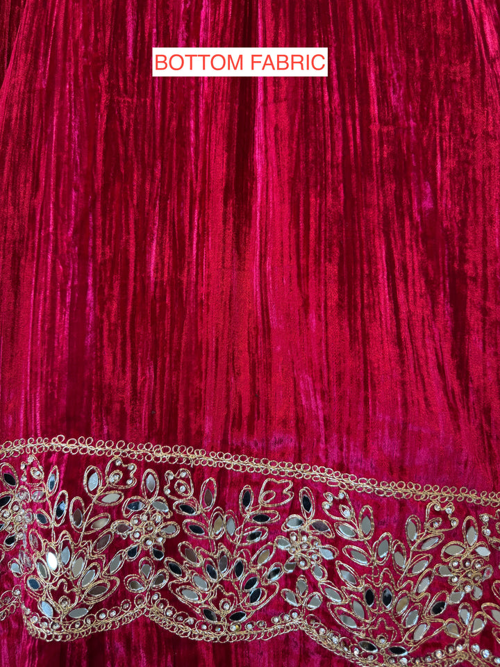 Reynah – Crushed Velvet Mirror Dori Suit