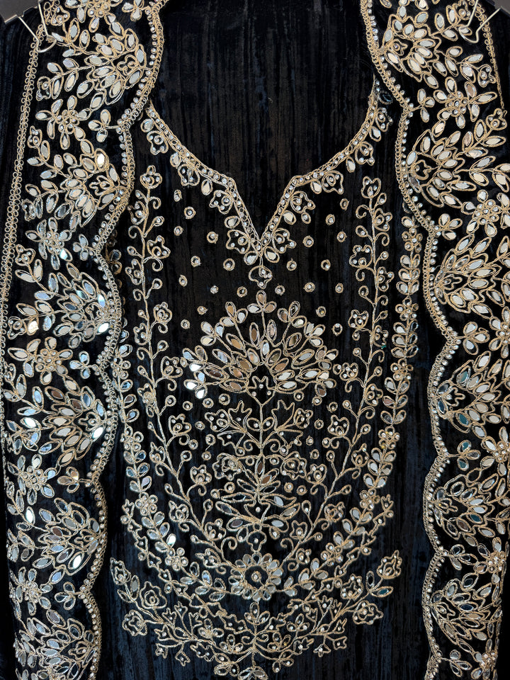 Reynah – Crushed Velvet Mirror Dori Suit