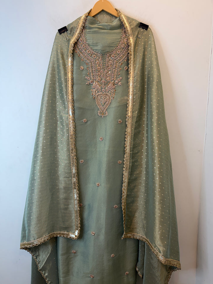 Mahira – Tissue Pearl &amp; Dabka Suit