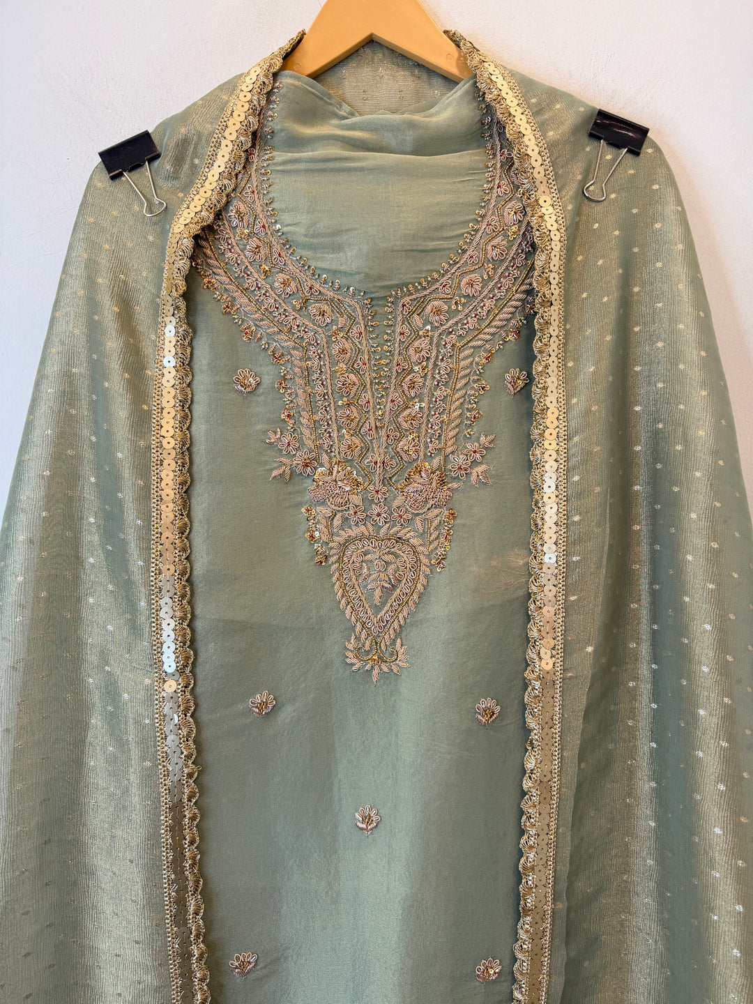 Mahira – Tissue Pearl &amp; Dabka Suit