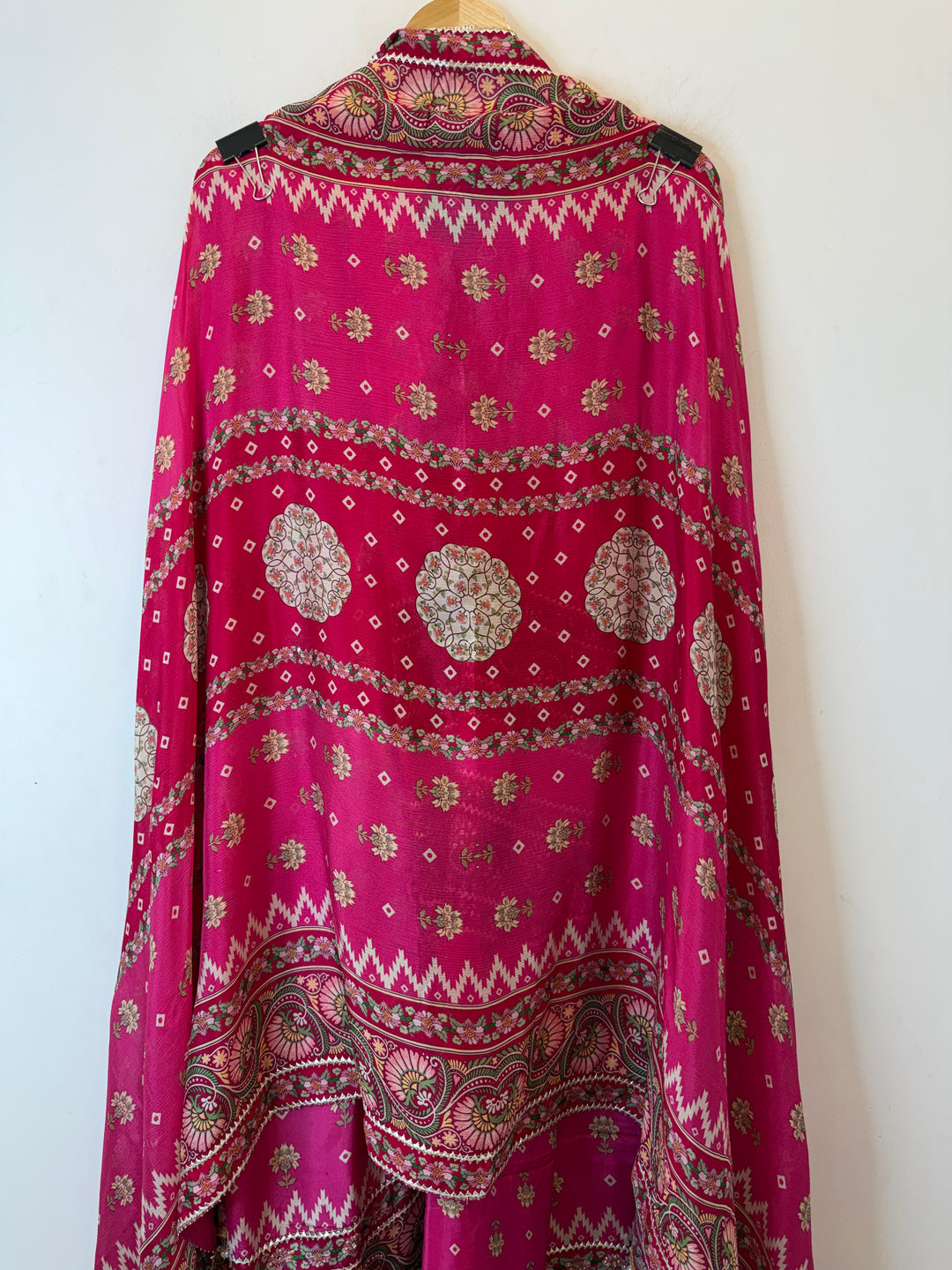 Arvisha – Crepe Digital Handwork Suit