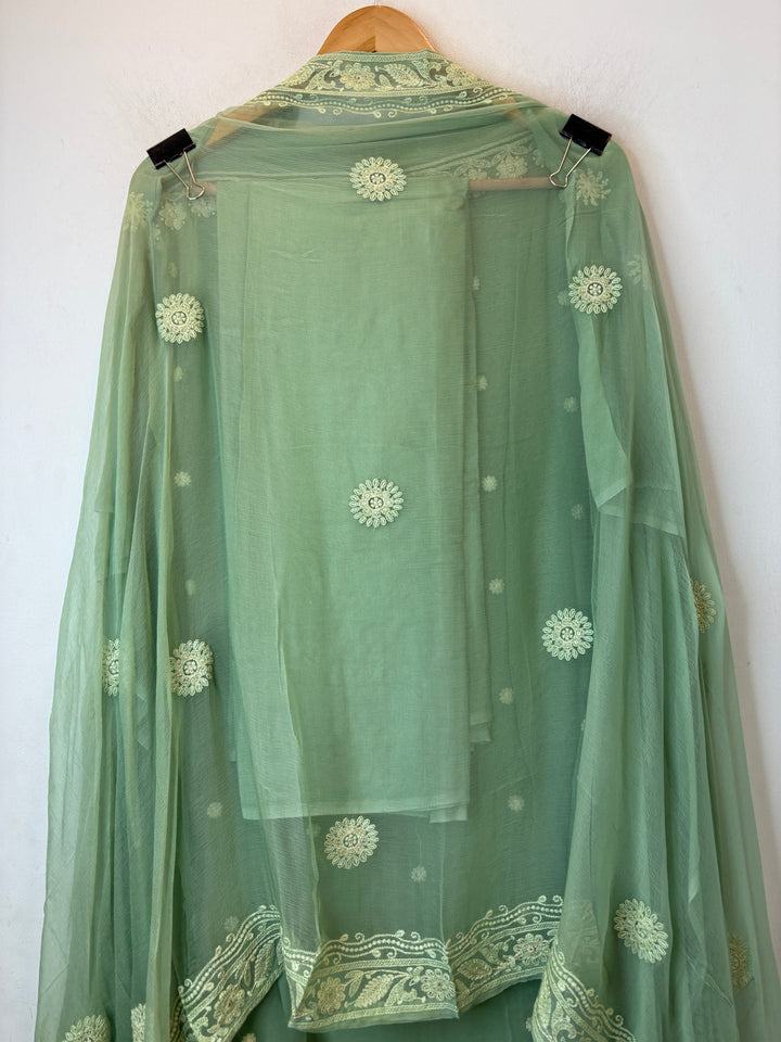 Green Georgette Embroidered Suit Set with 3D Floral &amp; Zari Work