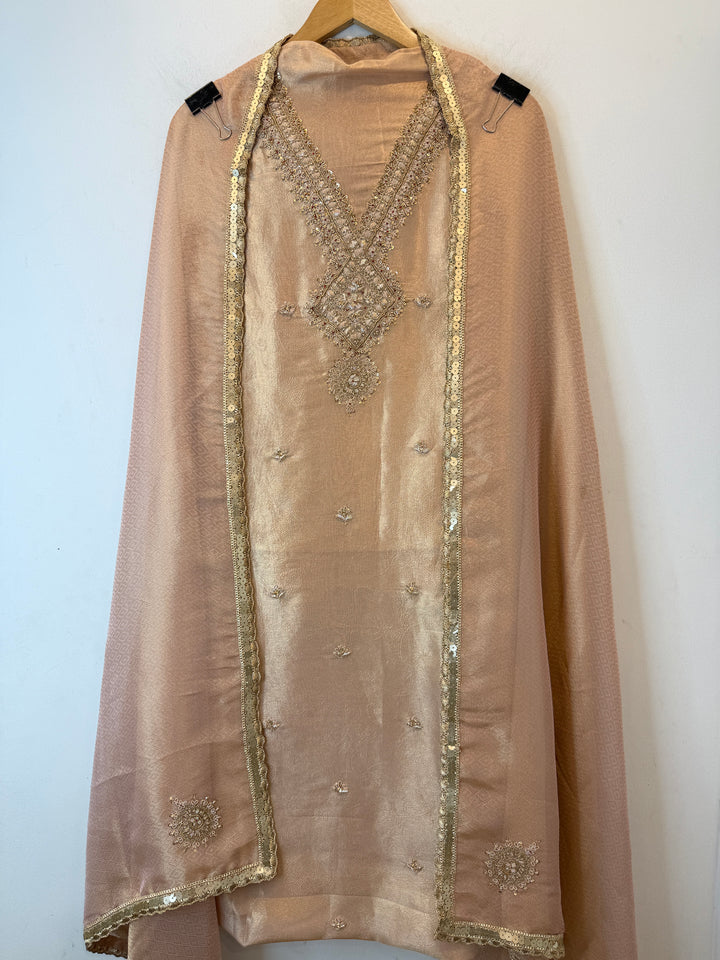 Zarifa – Self-Weaved Tissue Suit
