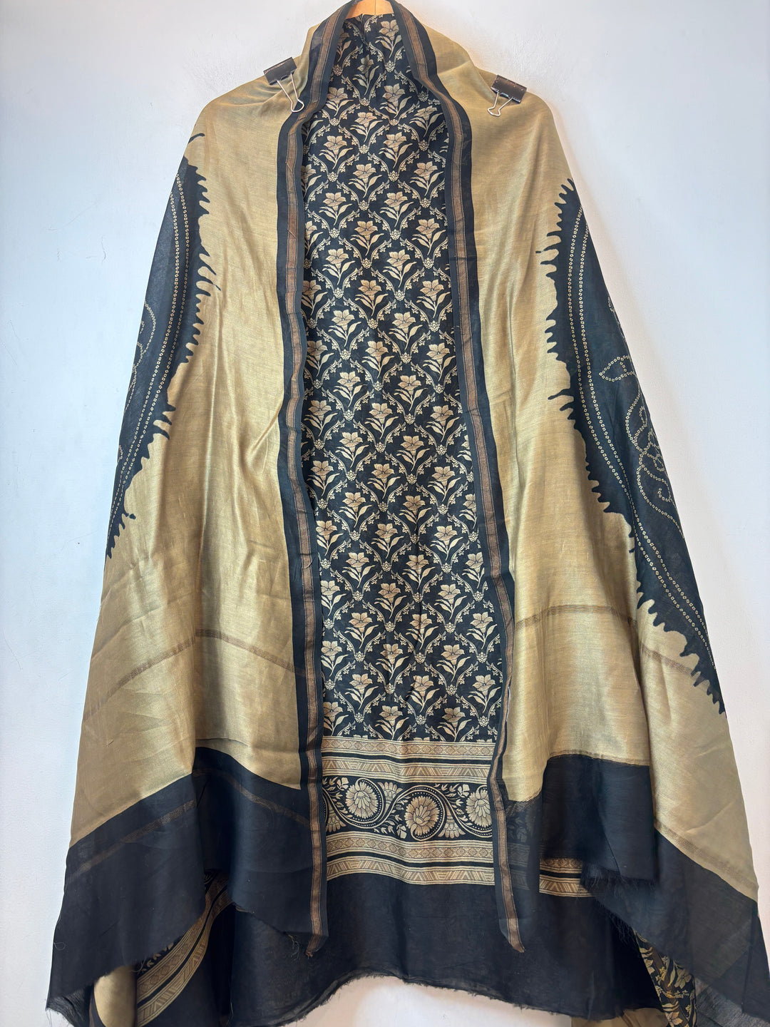 Black Maheshwari Fabric Suit Set with Print