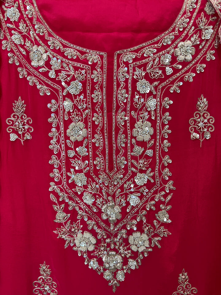 Zehvika – Crepe Handworked Suit