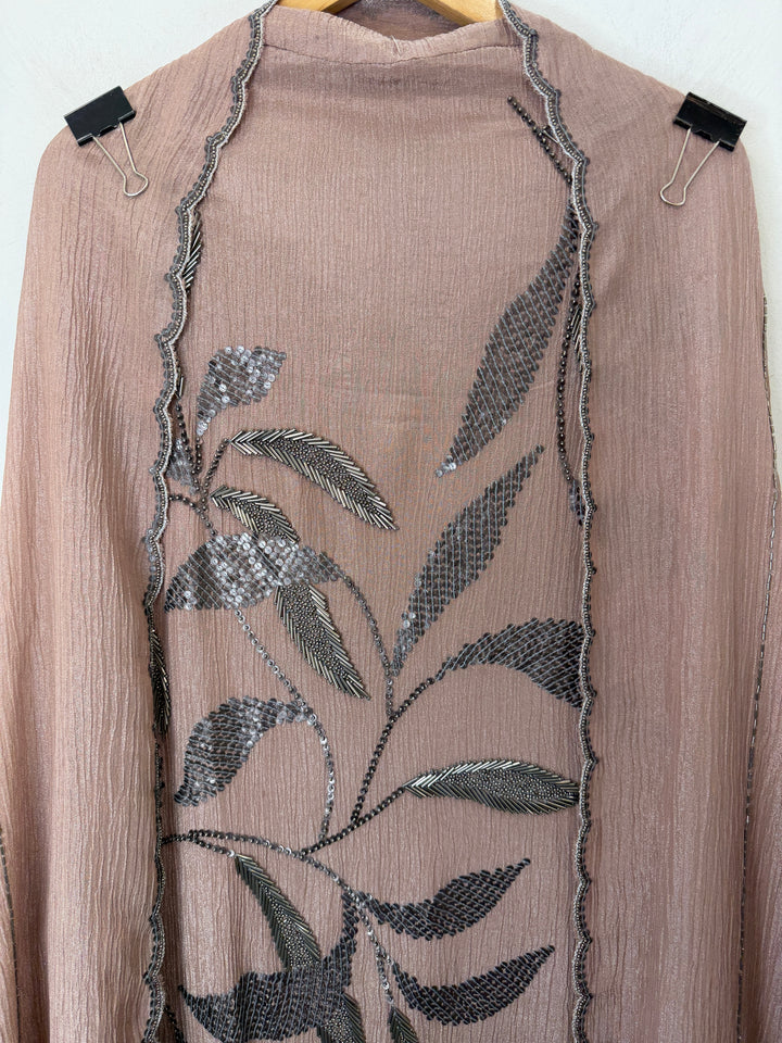 Kiyara – Crushed Tissue Metallic Handwork Suit
