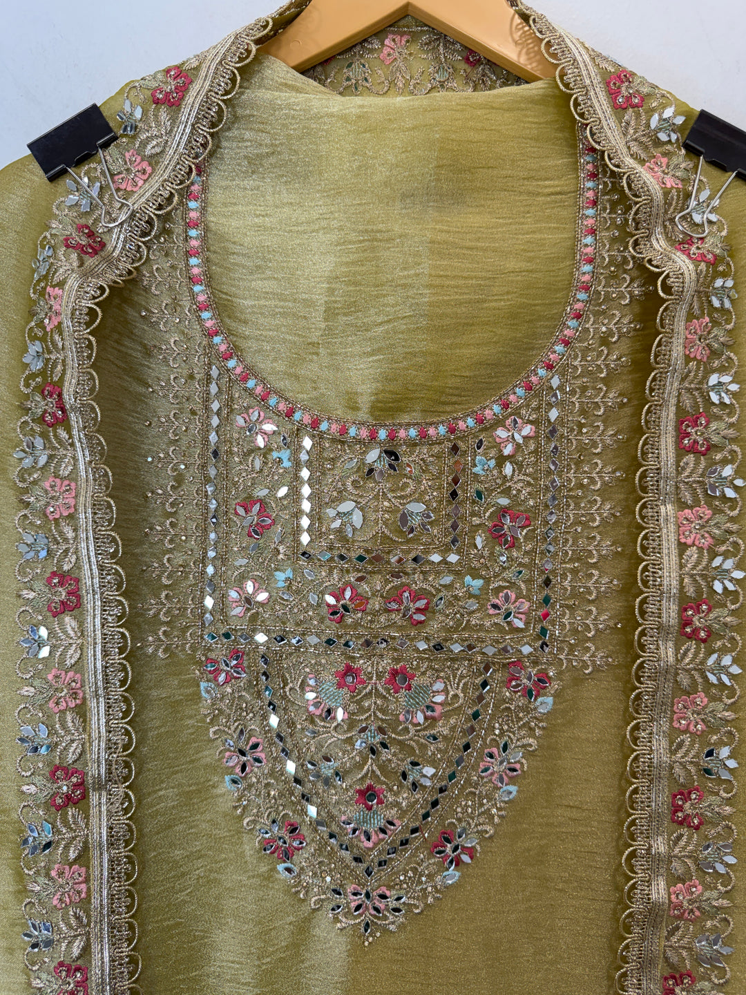 Zarveen – Tissue Zari Mirror Suit