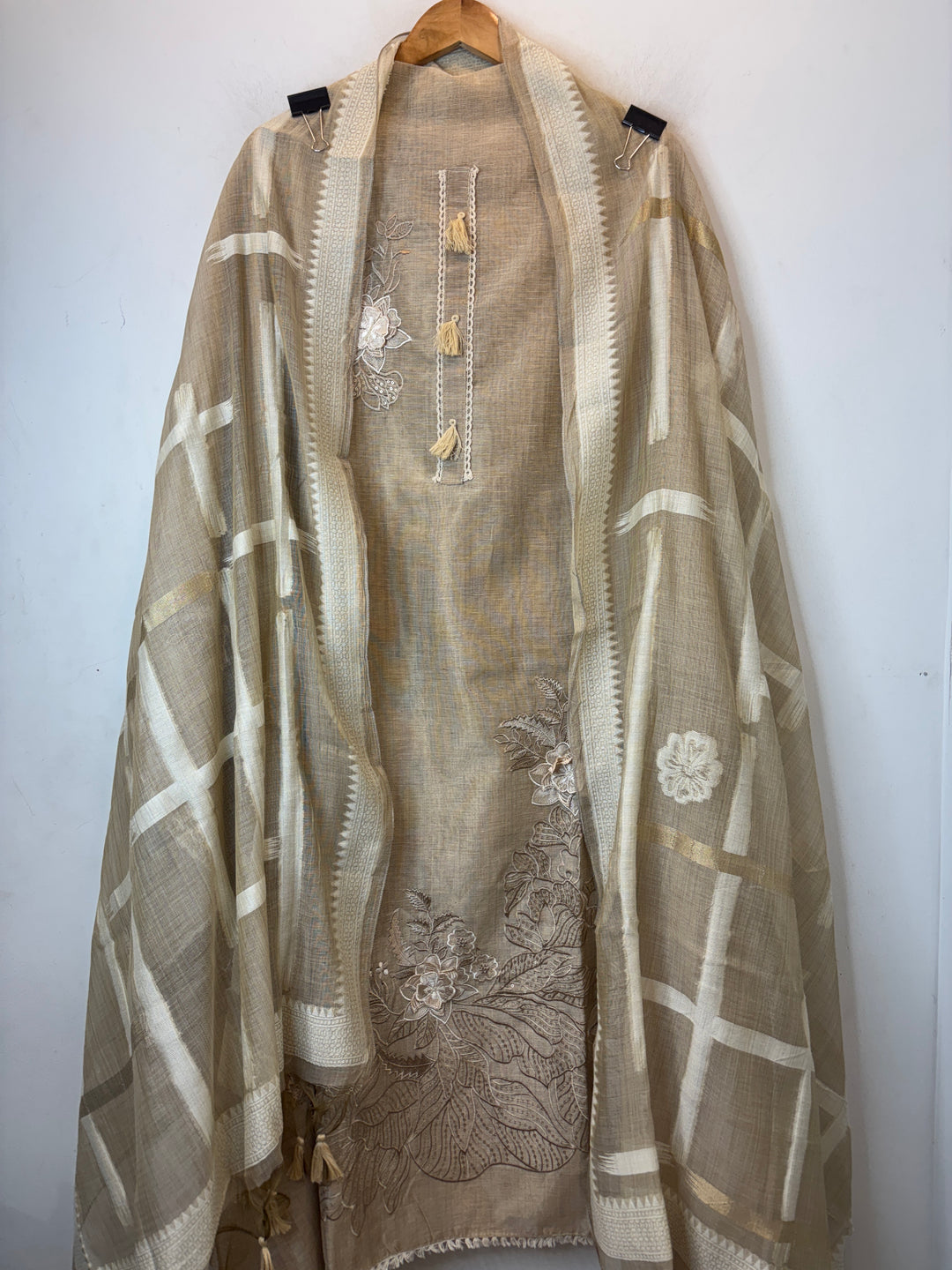 Jamdani Cotton Unstitched Suit Set with 3D Floral Embroidery